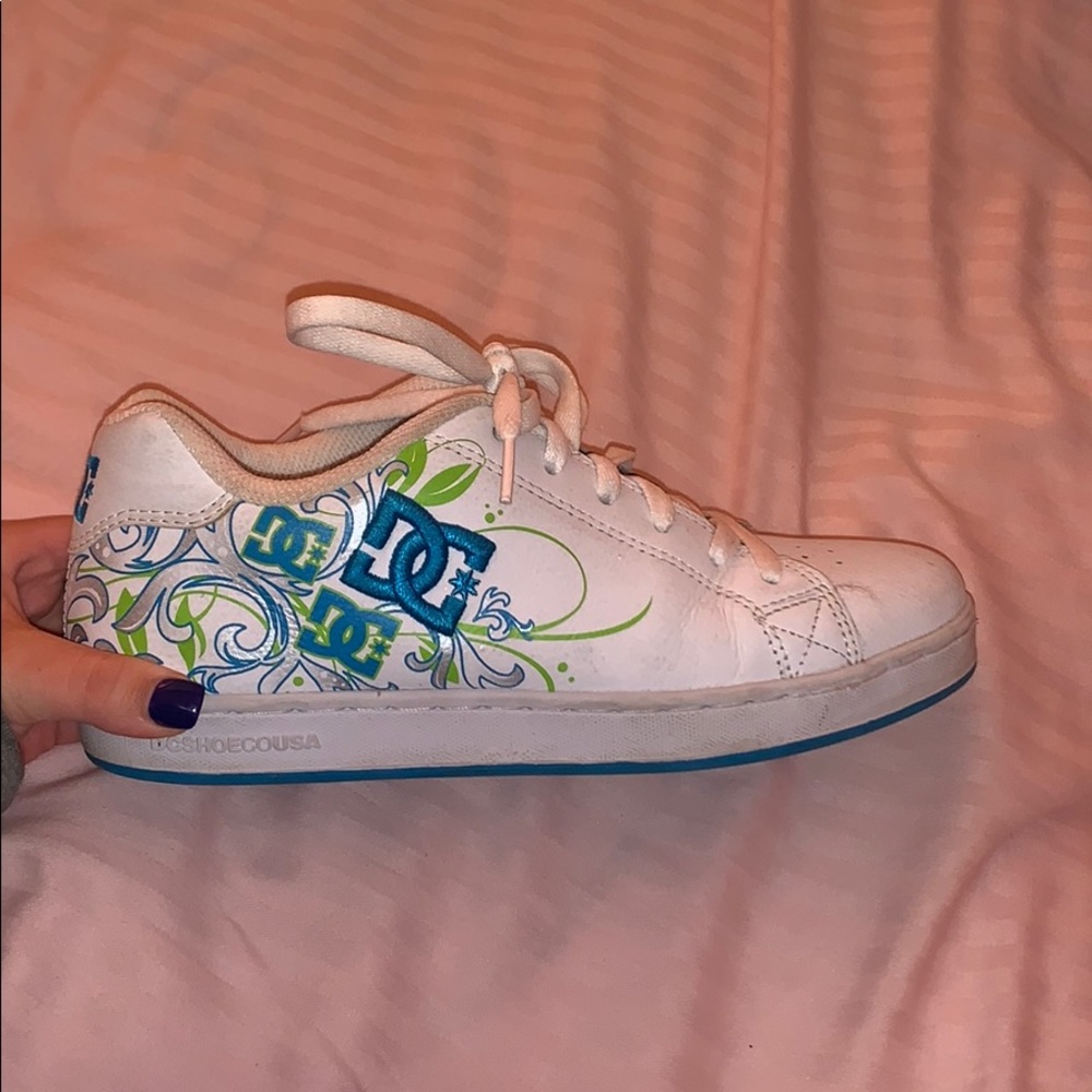 Used  DC shoes